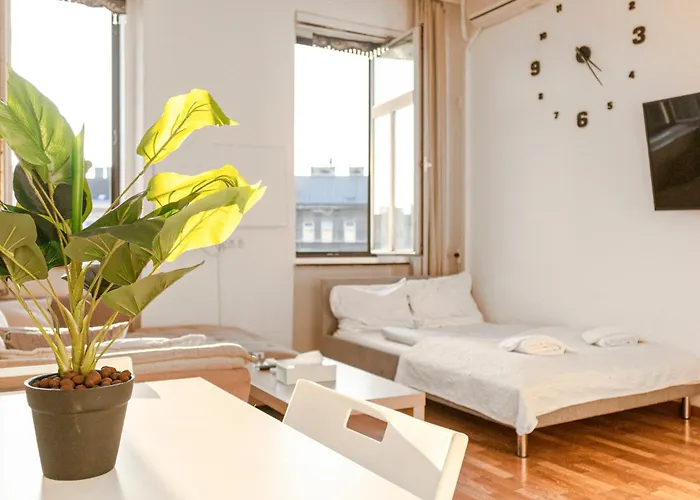 Διαμέρισμα Comfortable 2br Near Millennium Tower Long