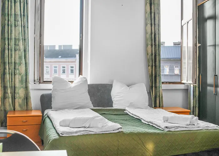 Comfortable 2br Near Millennium Tower Long * Βιέννη