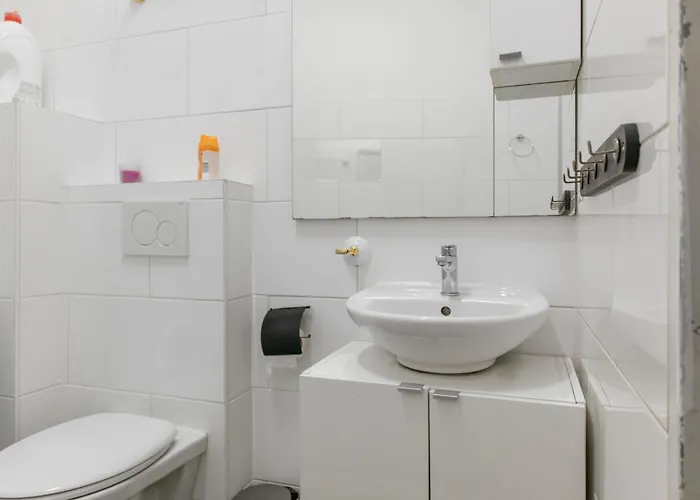 Διαμέρισμα Comfortable 2br Near Millennium Tower Long